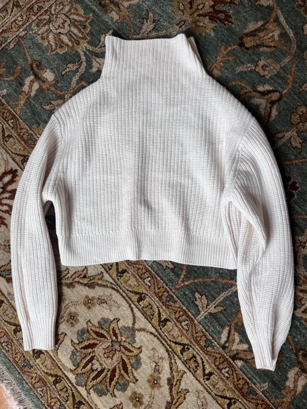 Wilfred 100% Merino Wool Cropped Turtleneck Sweater